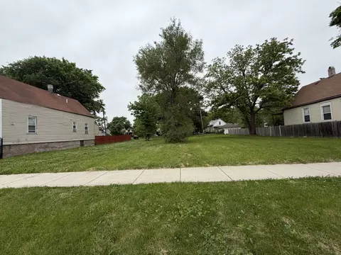 6028 S Wood St, Chicago, IL 60636