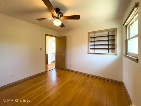 Bedroom - 8636 40th St, Lyons, IL 60534 photo 5 of 7