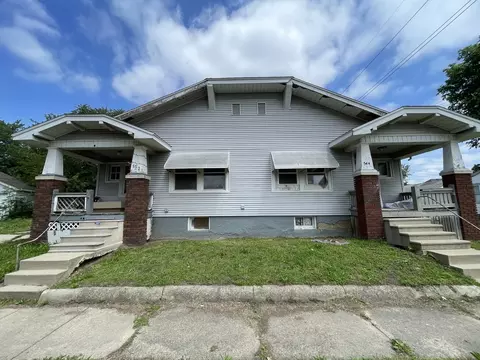 552 W Center St, Decatur, IL 62526
