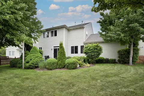 247 Pawtucket Ave, Elgin, IL 60124 photo 29