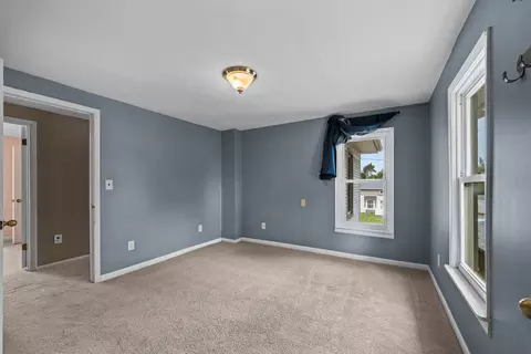 Bedroom - 1202 20th Ave, Viola, IL 61486 photo 3 of 11