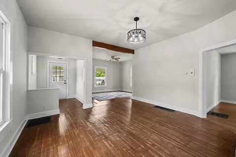 Living - 1202 20th Ave, Viola, IL 61486 photo 2 of 9