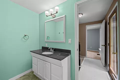 Bath - 1202 20th Ave, Viola, IL 61486 photo 1 of 2