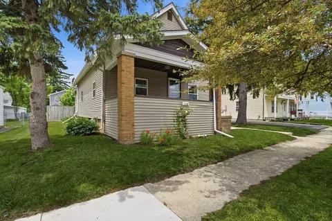 1205 S Lee St, Bloomington, IL 61701