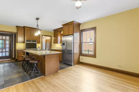166 Akenside Rd, Riverside, IL 60546 photo 8