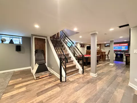 166 Akenside Rd, Riverside, IL 60546 photo 18