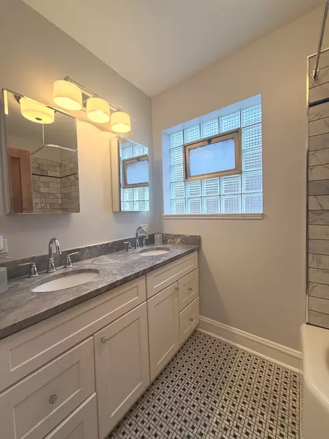 166 Akenside Rd, Riverside, IL 60546 photo 11
