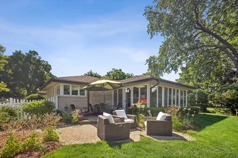 Exterior - 116 E Adams St, Elmhurst, IL 60126 photo 5 of 6