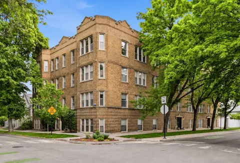 2152 W Ainslie St #3, Chicago, IL 60625