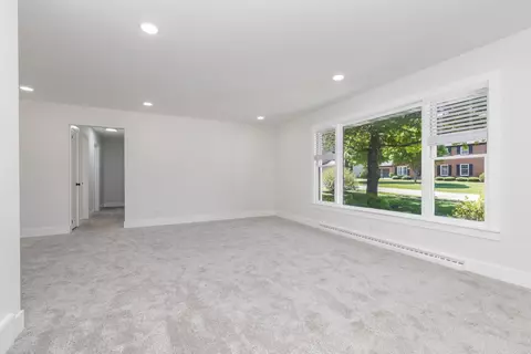 Living - 206 Imperial Dr, Bloomington, IL 61701 photo 10 of 19