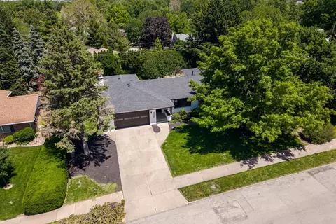View/Area - 206 Imperial Dr, Bloomington, IL 61701 photo 1 of 4