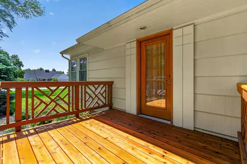 Exterior - 69 Central Ave, Aurora, IL 60506 photo 11 of 16