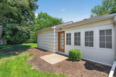 Exterior - 69 Central Ave, Aurora, IL 60506 photo 4 of 16
