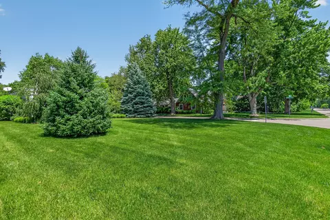 Exterior - 69 Central Ave, Aurora, IL 60506 photo 7 of 16
