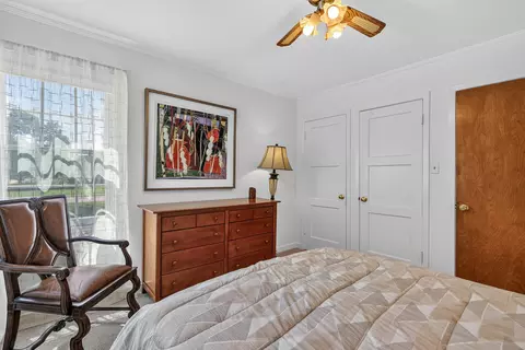 Bedroom - 69 Central Ave, Aurora, IL 60506 photo 2 of 2