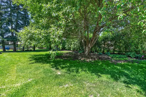 Exterior - 69 Central Ave, Aurora, IL 60506 photo 14 of 16