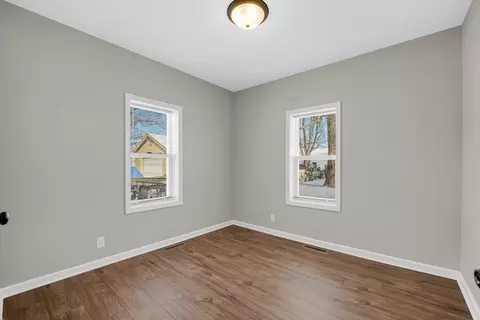 Bedroom - 1376 Lennington Cir, Kankakee, IL 60901 photo 3 of 4