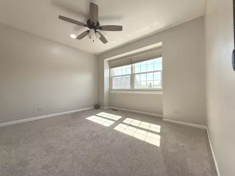Bedroom - 432 Harvard Ln, Bartlett, IL 60103 photo 1 of 3