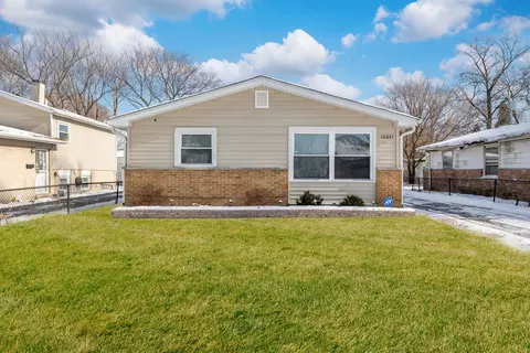 16641 Paulina St, Markham, IL 60428
