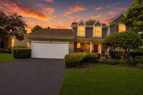 140 Copperwood Dr, Buffalo Grove, IL 60089