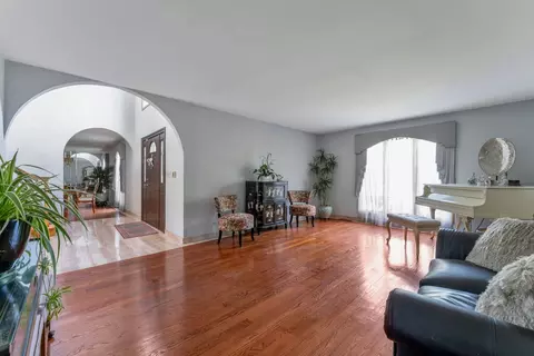 Other - 2135 Phillips Dr, Glenview, IL 60026 photo 1 of 7