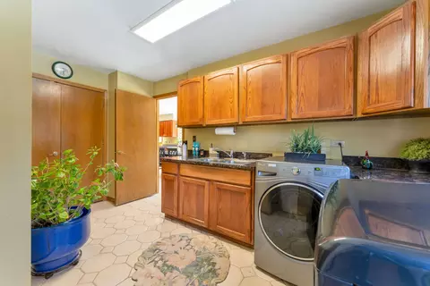 Other - 2135 Phillips Dr, Glenview, IL 60026 photo 4 of 7