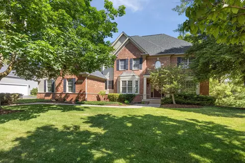 40 W082 Fox Mill Blvd, Saint Charles, IL 60175
