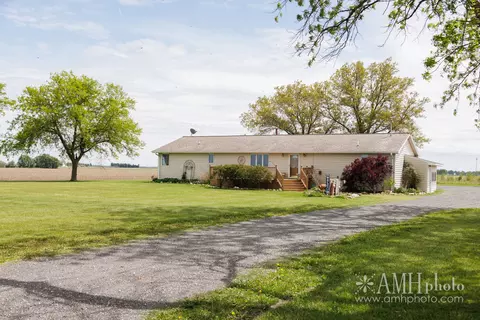 4468 E 5000n Rd, Bourbonnais, IL 60914