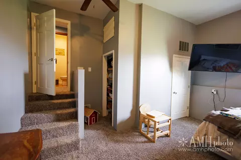 Bedroom - 4468 E 5000n Rd, Bourbonnais, IL 60914 photo 3 of 4