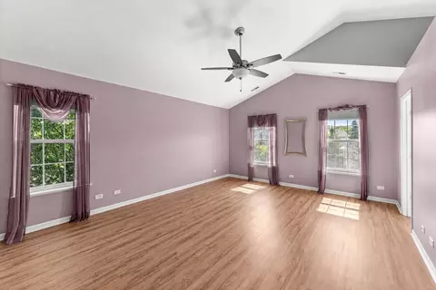 Bedroom - 758 Lambert Ln #97-6, Bartlett, IL 60103 photo 1 of 6