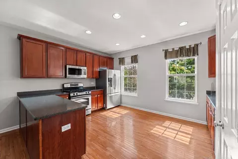 Kitchen - 758 Lambert Ln #97-6, Bartlett, IL 60103 photo 1 of 2