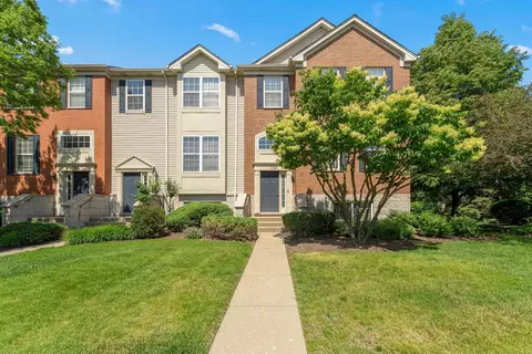 758 Lambert Ln #97-6, Bartlett, IL 60103
