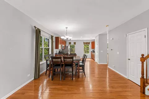 Entry Way - 758 Lambert Ln #97-6, Bartlett, IL 60103 photo 1 of 1