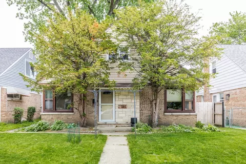 7535 Kenton Ave, Skokie, IL 60076