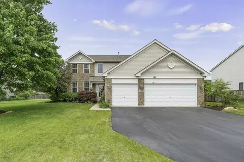 853 Prairie Crossing Dr, Yorkville, IL 60560