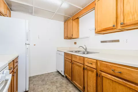 154 E Bailey Rd #D, Naperville, IL 60565 photo 9