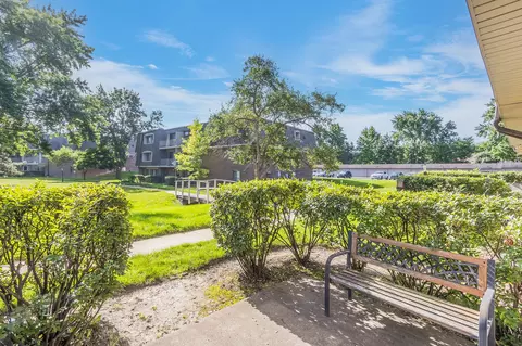 154 E Bailey Rd #D, Naperville, IL 60565 photo 15