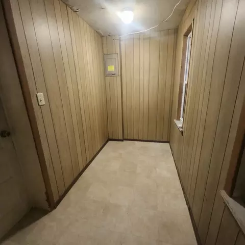 Entry Way - 620 E Noleman St, Centralia, IL 62801 photo 1 of 1