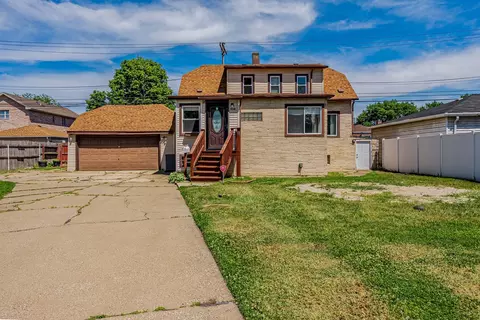 11319 S Green Bay Ave, Chicago, IL 60617