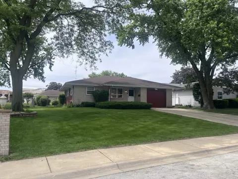 1221 Comet Dr, Aurora, IL 60505