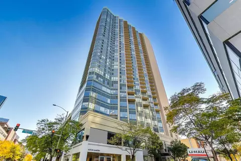 111 W Maple St #1503, Chicago, IL 60611