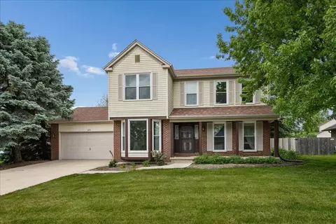 649 Fox Hollow Ct, Dekalb, IL 60115