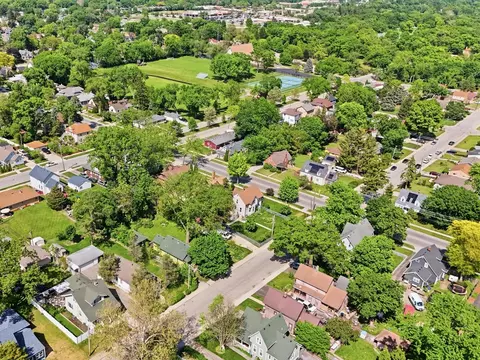 View/Area - 570 Addison St, Elgin, IL 60120 photo 1 of 1