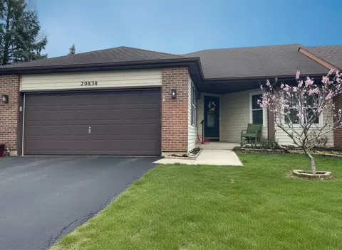 20838 W Peppertree Ct, Plainfield, IL 60544
