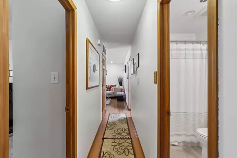 Entry Way - 1450 Jefferson Rd, Hoffman Estates, IL 60169 photo 2 of 2