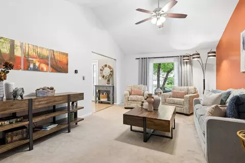 Living - 303 Balmoral Dr, Bartlett, IL 60103 photo 5 of 5