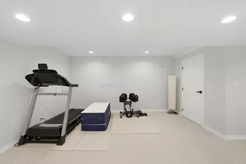 Other - 990 Sweetflower Dr, Hoffman Estates, IL 60169 photo 7 of 7