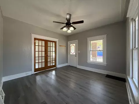 Living - 4315 4th Ave, Moline, IL 61265 photo 2 of 3