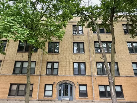 4016 N Spaulding Ave #3, Chicago, IL 60618