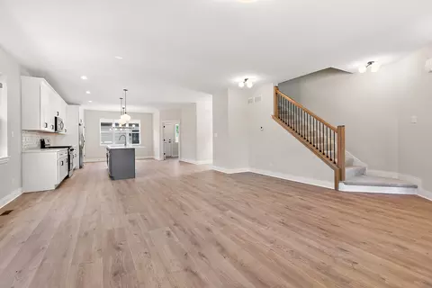 Living - 7630 W 66th St, Summit, IL 60501 photo 2 of 5